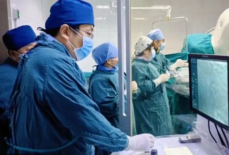 The First Case of Registered Clinical Trial Successfully Completed by R-ONE® Vascular Interventional Surgical Robot in Northwest China